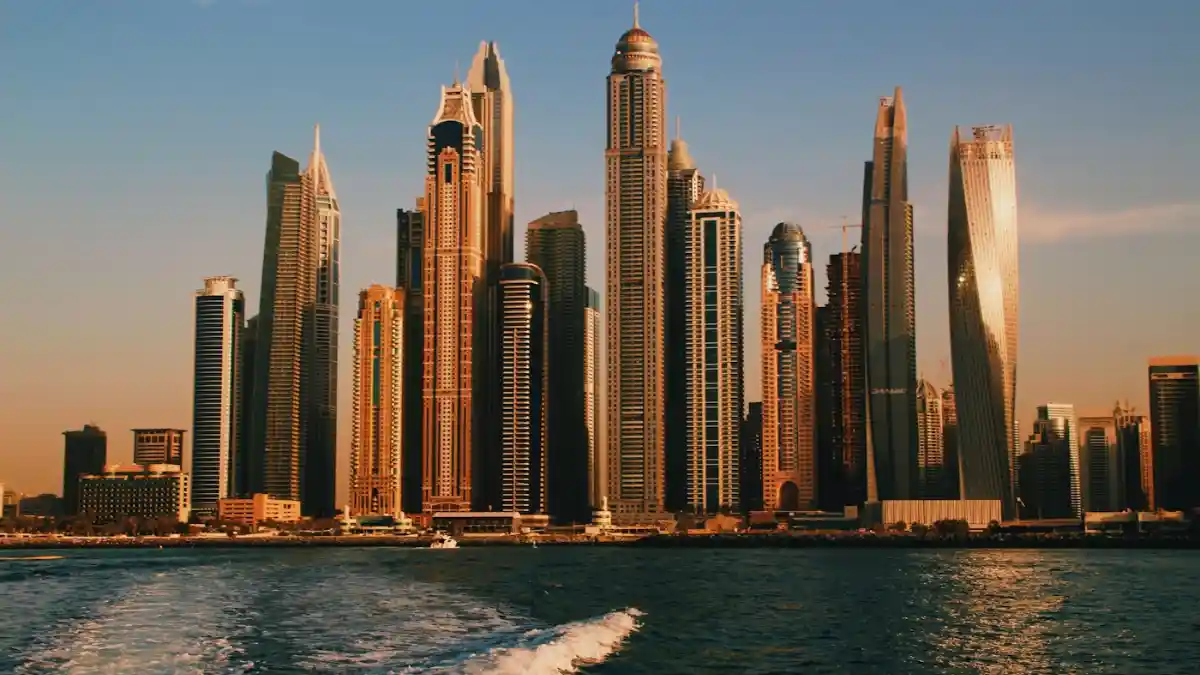 DHA Exam 2026: Eligibility, Sheryan Steps, DataFlow, Syllabus & Tips Dubai skyline – healthcare careers in Dubai