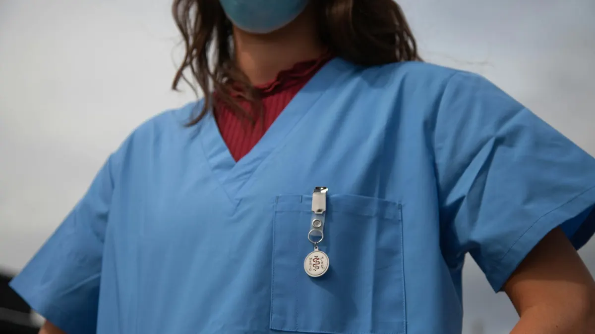 Kuwait Nursing Jobs 2026: Eligibility, Licence, Salary & How to Apply Healthcare worker preparing for a shift abroad